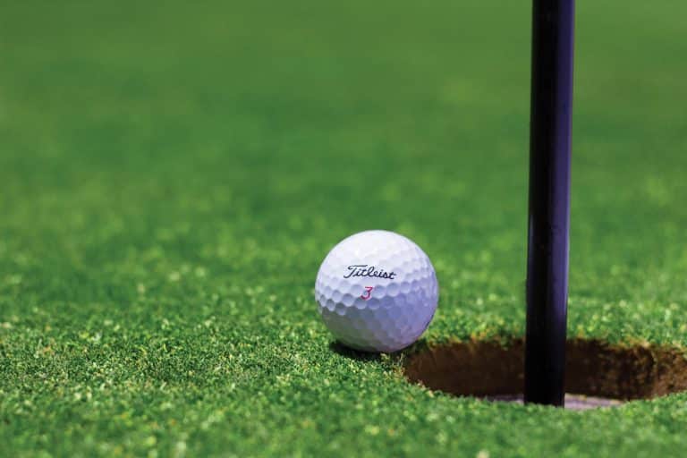 Comment se préparer à jouer au golf ?