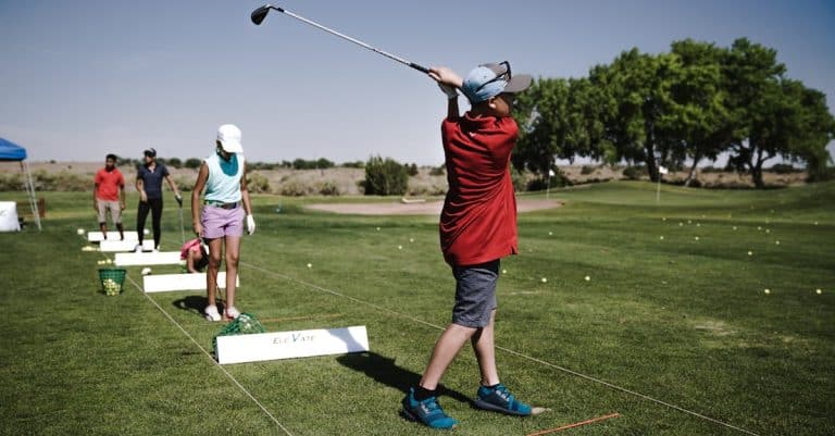 Quels sont les parcours de golf propices à la communion avec la nature et la sérénité ?